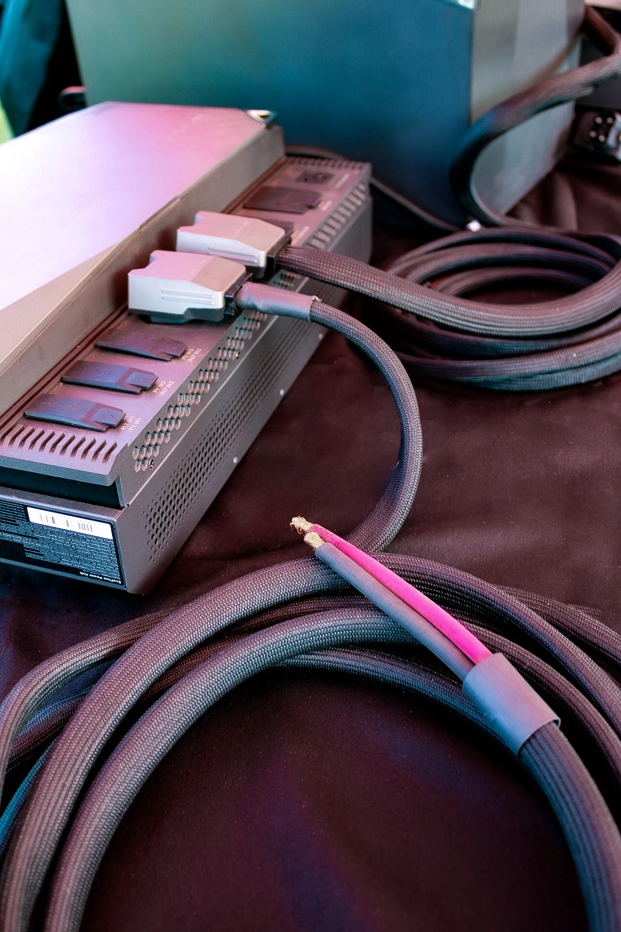 48-Volt Air Conditioner Cable for EcoFlow Power Kits (4-Post to Bare Wire, 20 Foot) - Image 4