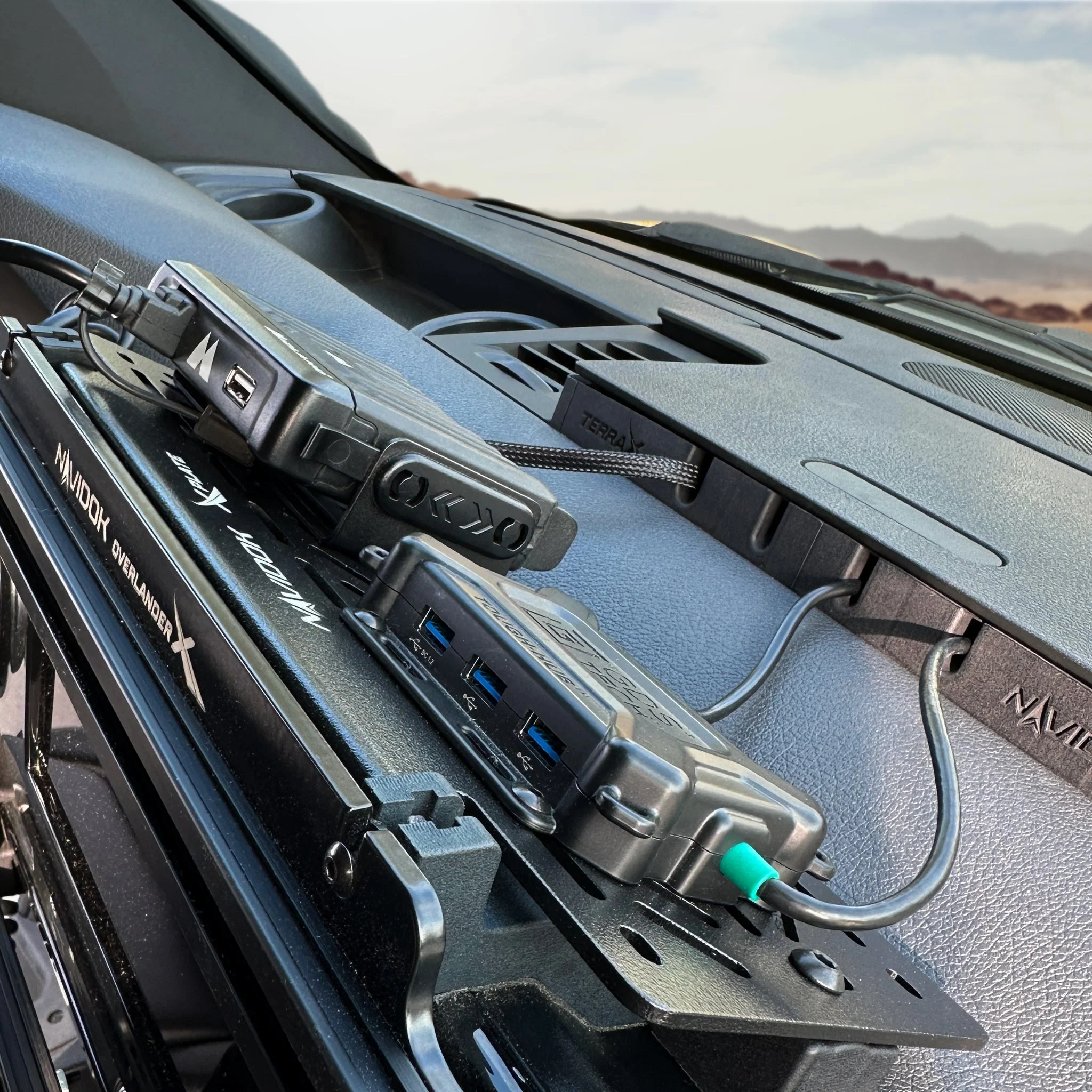 TERRA X Accessory Mounting Plate - TERRA X - X Plate for Navidok Overlander X Accessories - Image 5
