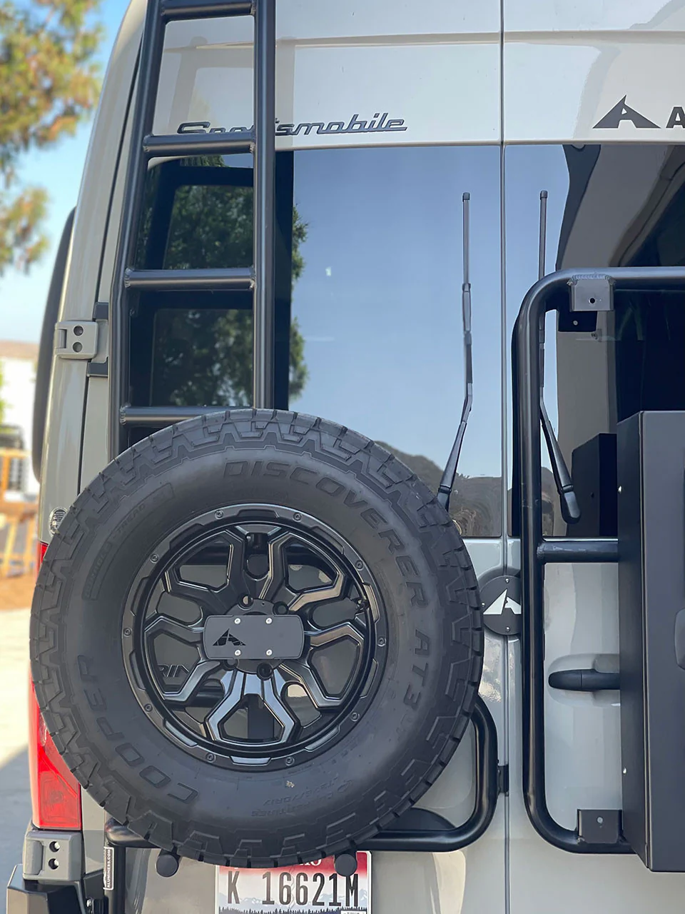 Aluminess 2019+ Mercedes Sprinter Rear Door Ladder (144"/170" High-Roof) - Image 5