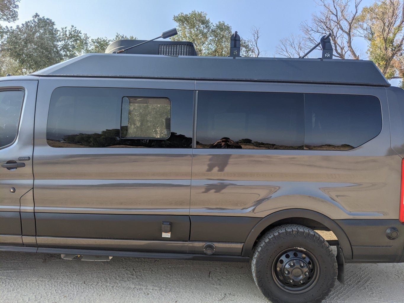 AM Auto Ford Transit 2015+ (Low Roof) Driver Side Forward Half-Slider Screened Window (FTL17-L1-HSS P) - Image 2