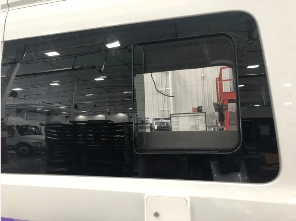 AM Auto 2015+ Ford Transit Driver Side Rear Quarter Half-Slider Screened Window 148"WB EXT (FT14-L3XL-HSS P)