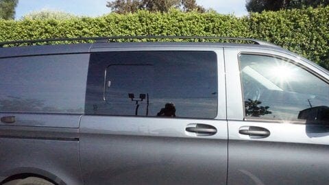 AM Auto Mercedes Metris 2015+ Passenger Side Forward Half-Slider Window (MV15-R1-HS P)
