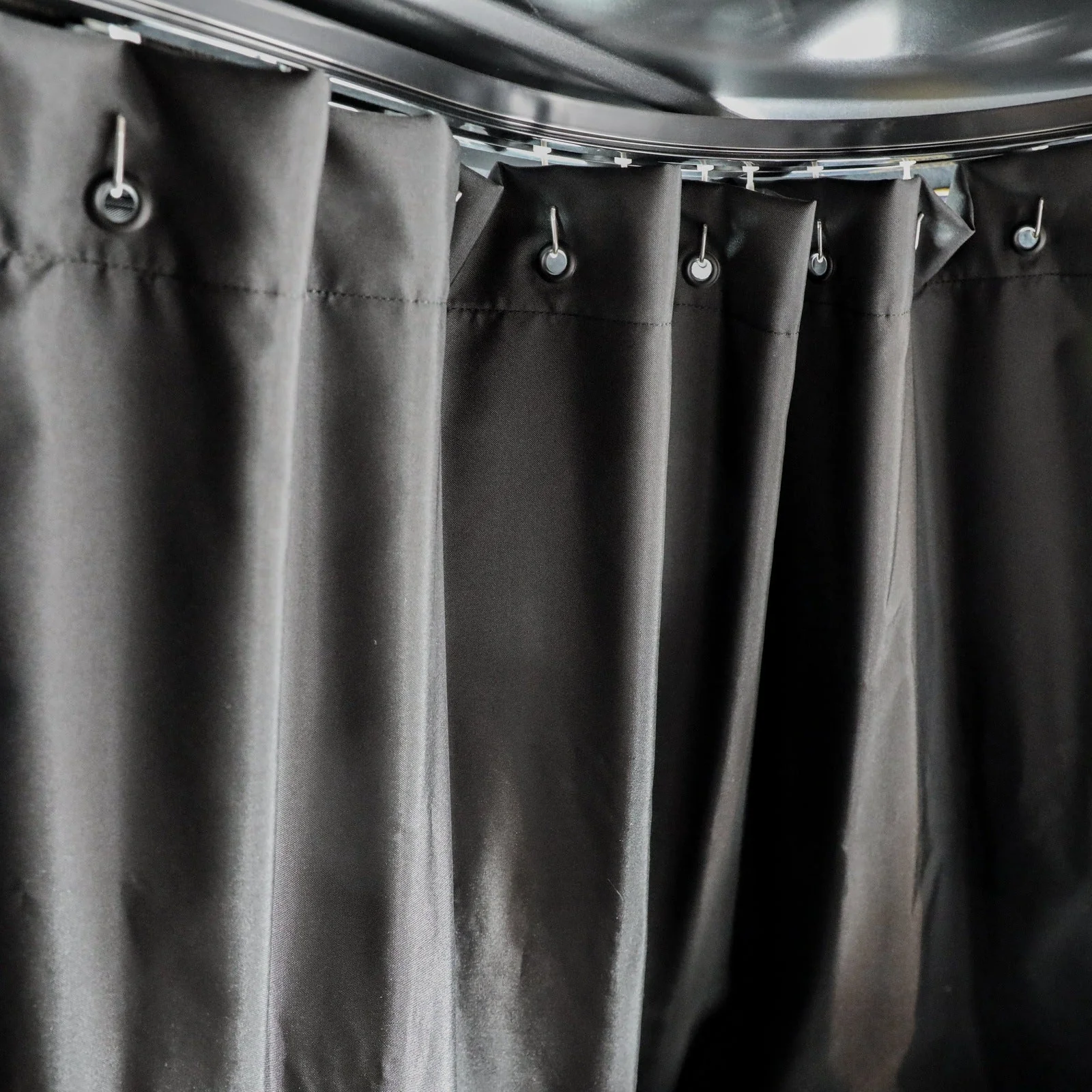 Canyon Adventure Vans CLIMA-SHADE Showtime Curtain - Image 9