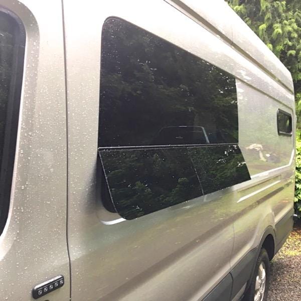 CRL Ford Transit 130/148"WB Driver Side Forward Vented Window (FW293L) - Image 3