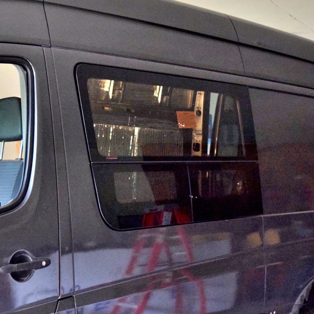 CRL Sprinter Window 170"/144" Driver's Side Forward T-Vent (FW621L) - Image 5