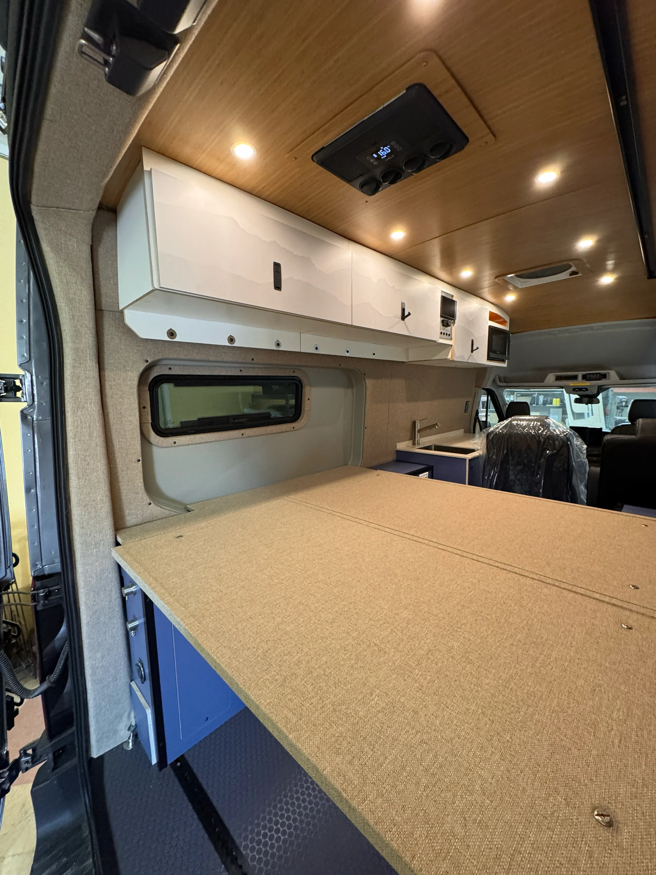 GoCode 2015+ Ford Transit 148"/148" EXT Innie Sleeper - Driver Side - Image 5