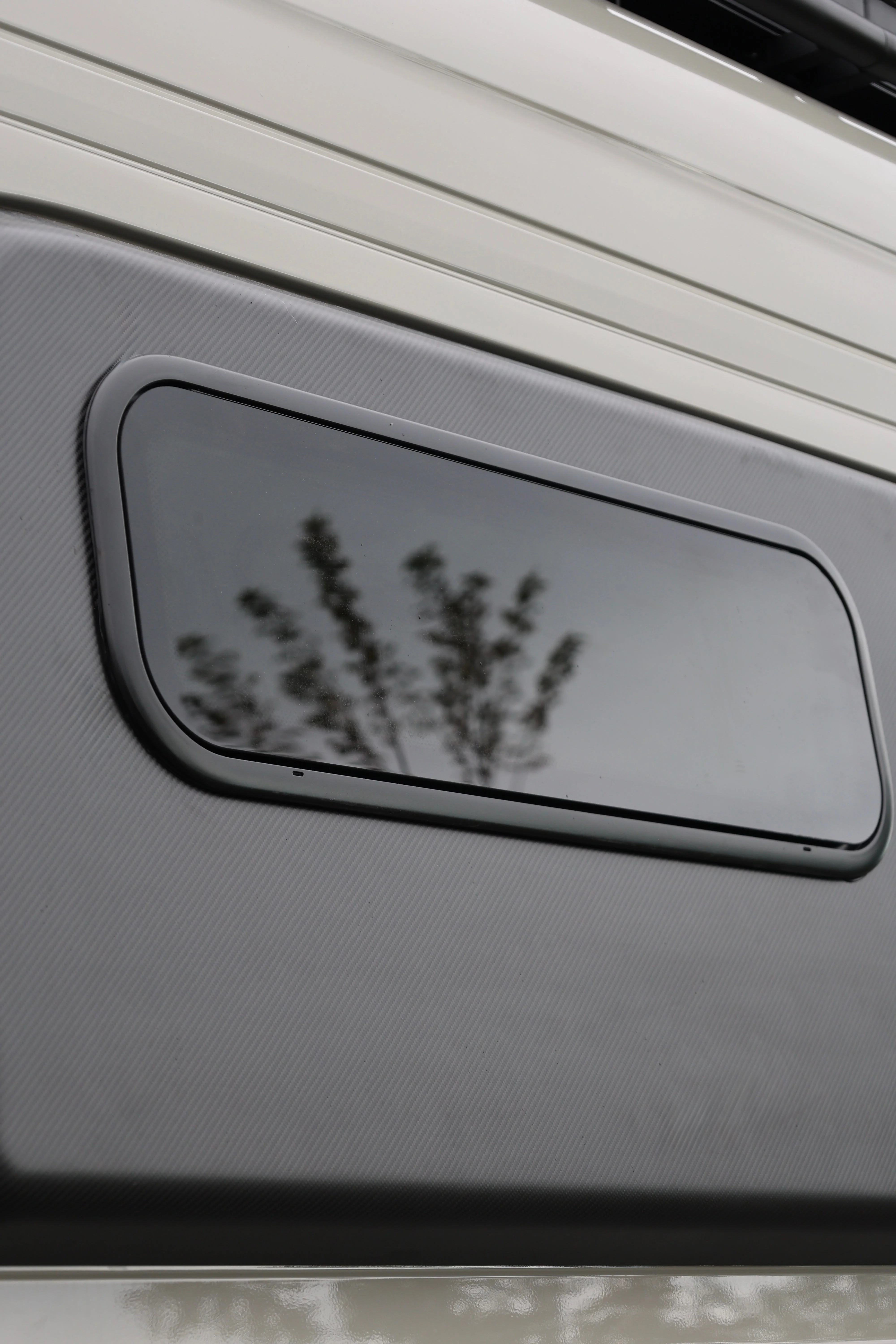 Tec Vanlife Glass & Acrylic Dual Pane Camper Window - AW1033 - Image 7