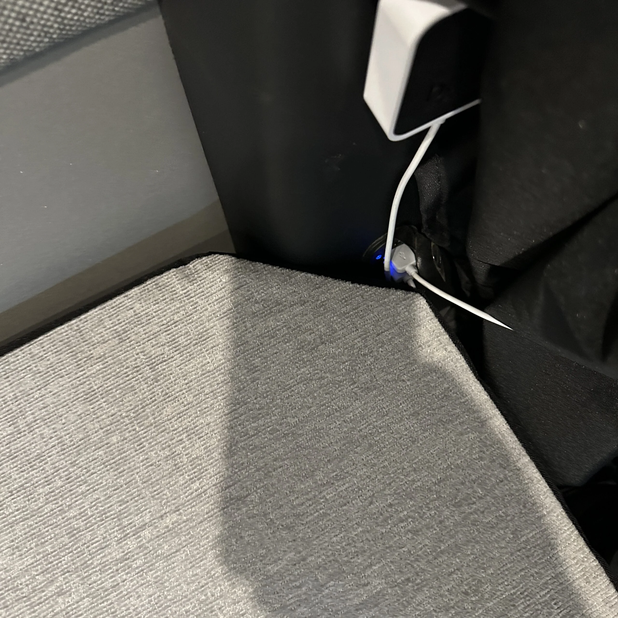 Canyon Adventure Vans Groove Lounge Mattress Topper for the Storyteller - Image 11