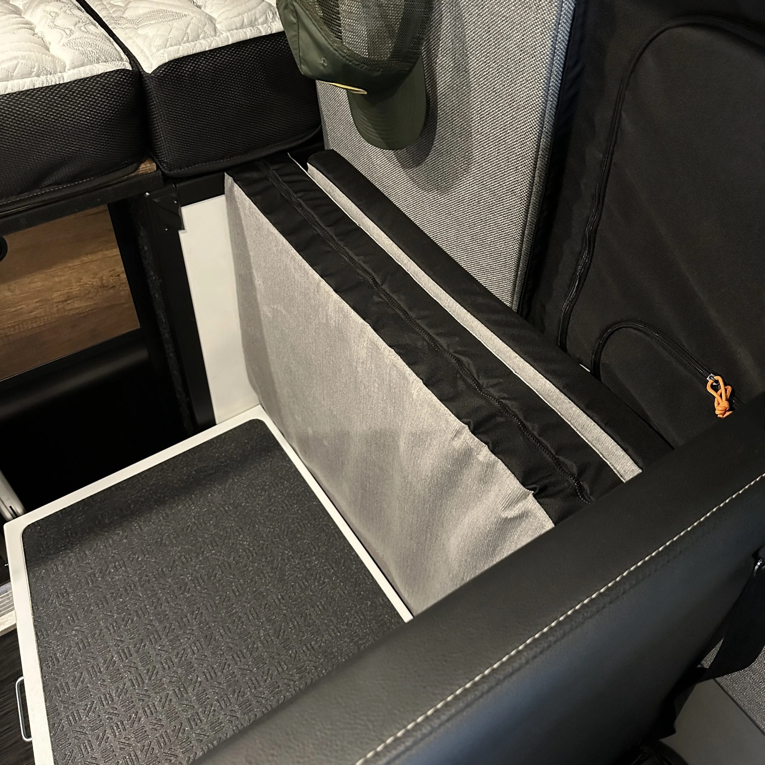 Canyon Adventure Vans Groove Lounge Mattress Topper for the Storyteller - Image 21
