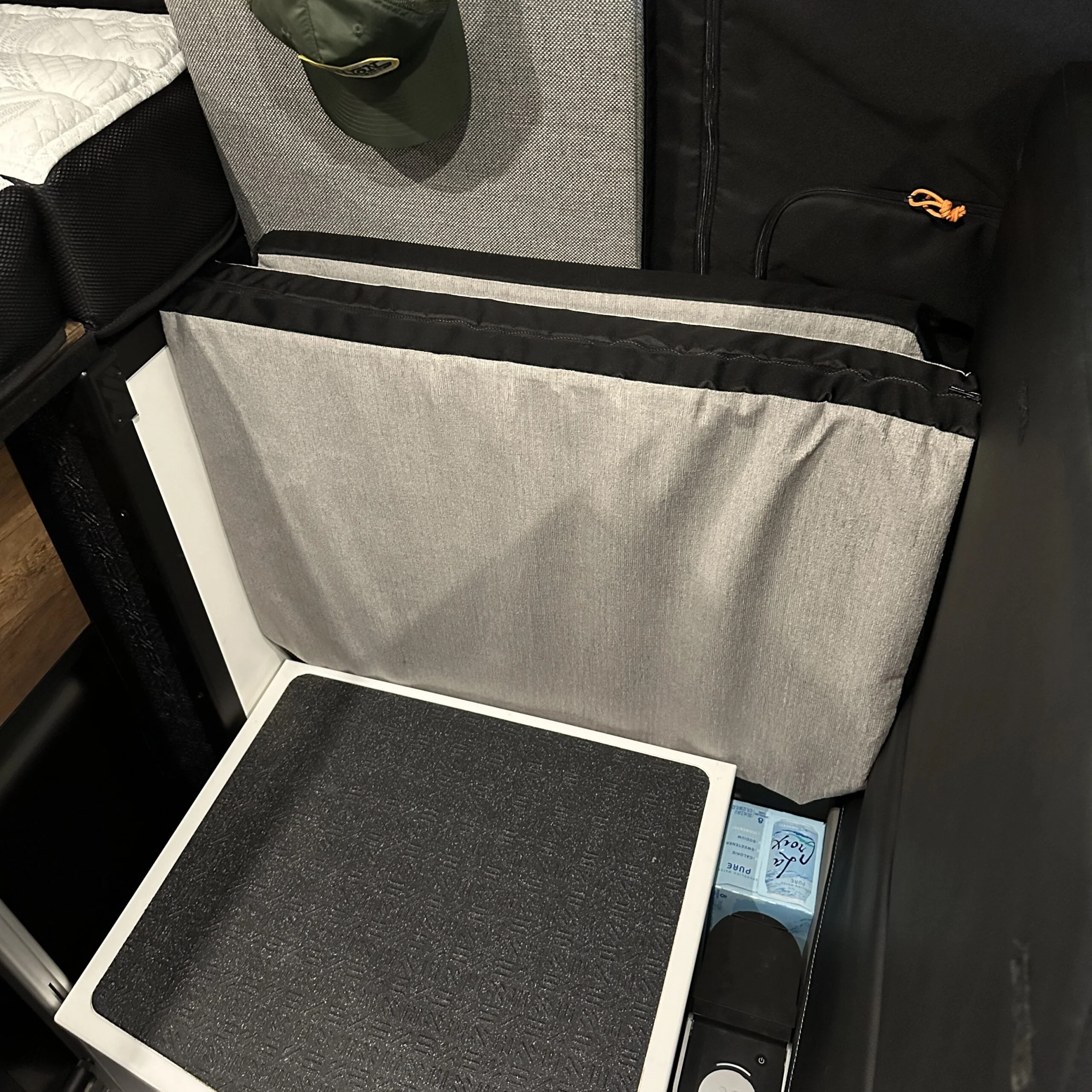 Canyon Adventure Vans Groove Lounge Mattress Topper for the Storyteller - Image 22