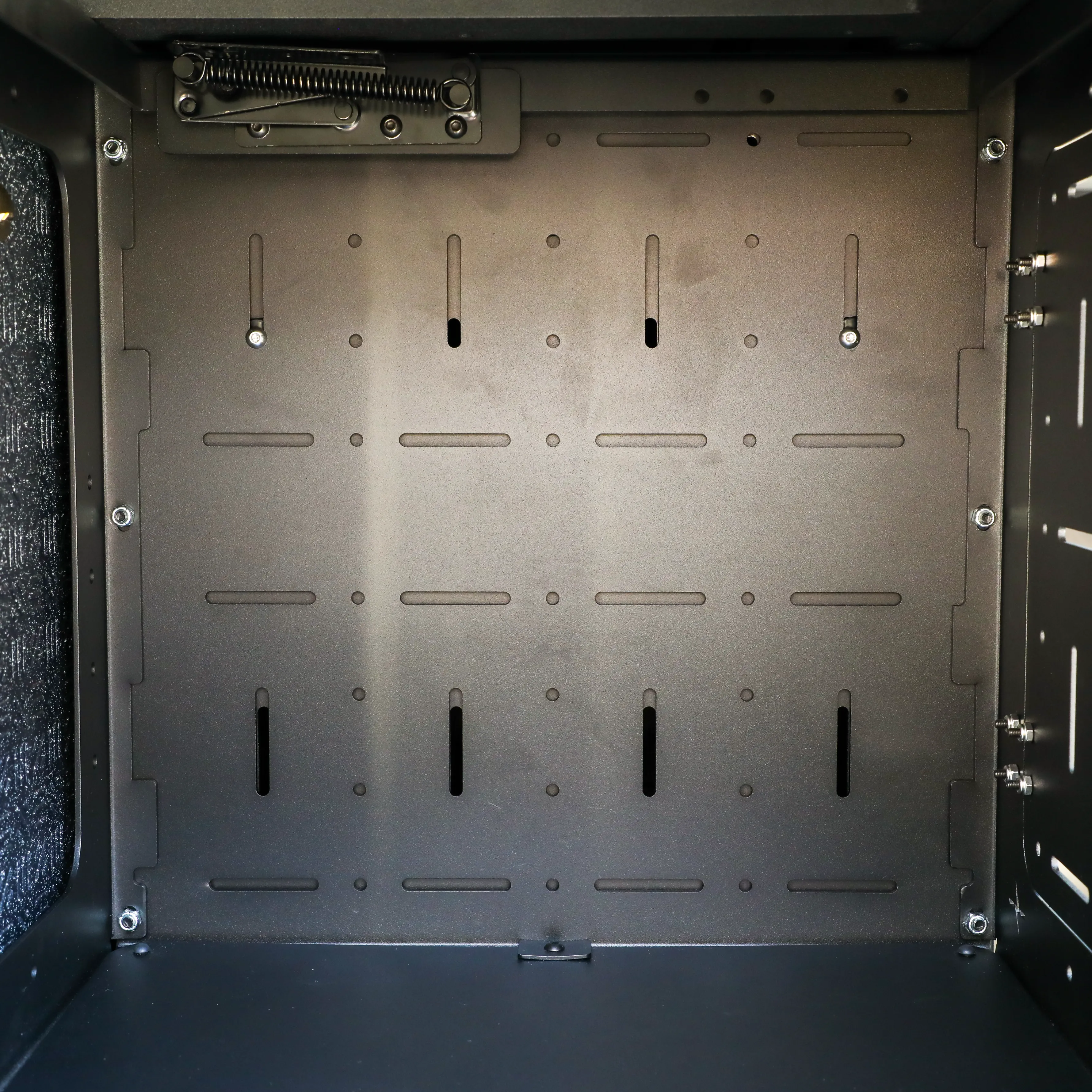 Canyon Adventure Vans GSS PRO - Garage Storage System For The Storyteller Mode - Image 12