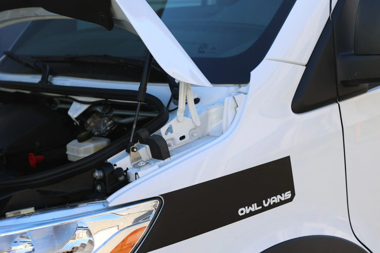 Owl Vans Sprinter Hood Strut Kit - Image 5