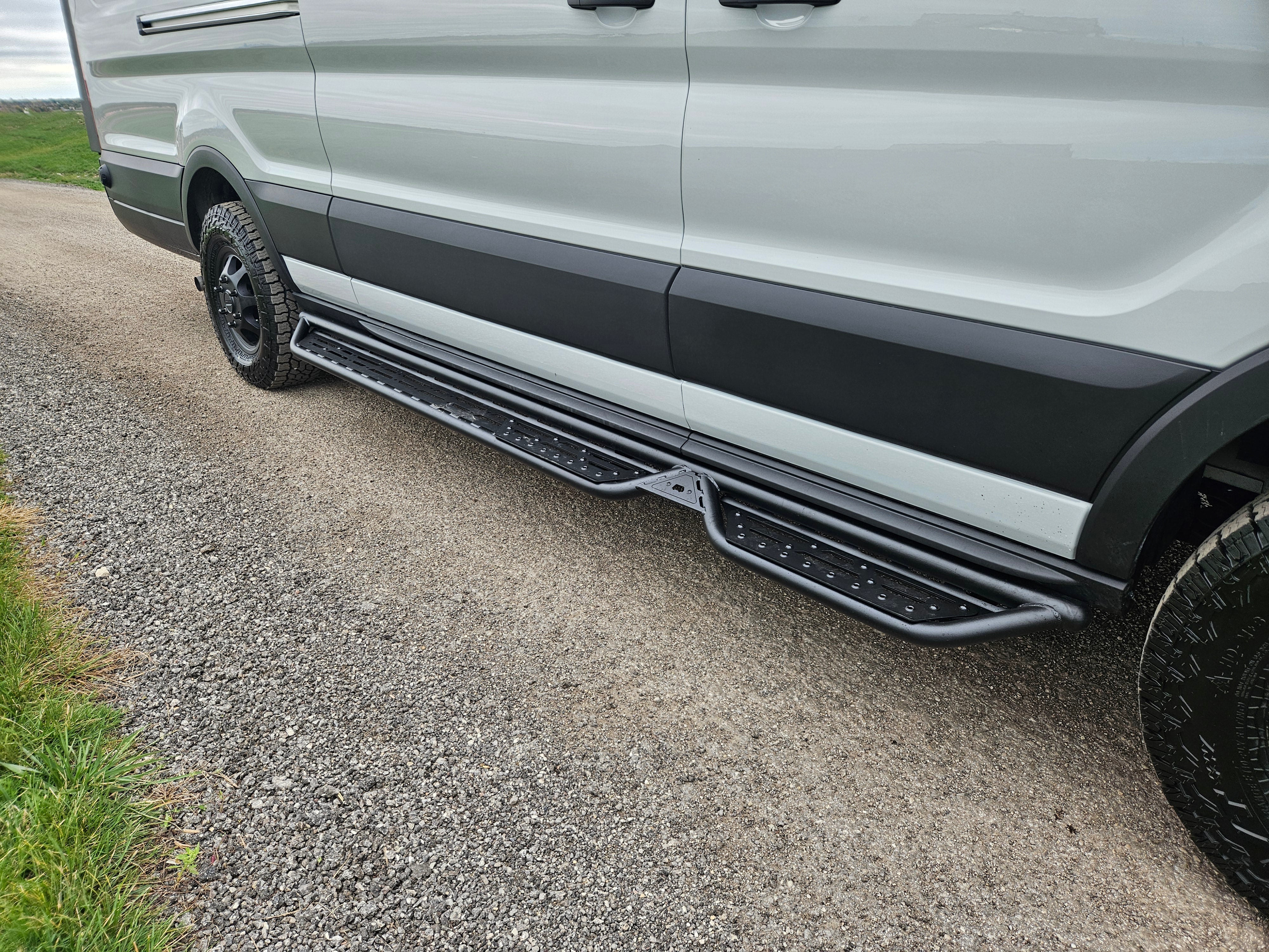 Rover Vans 2015+ Ford Transit 148" Side Steps - Image 7