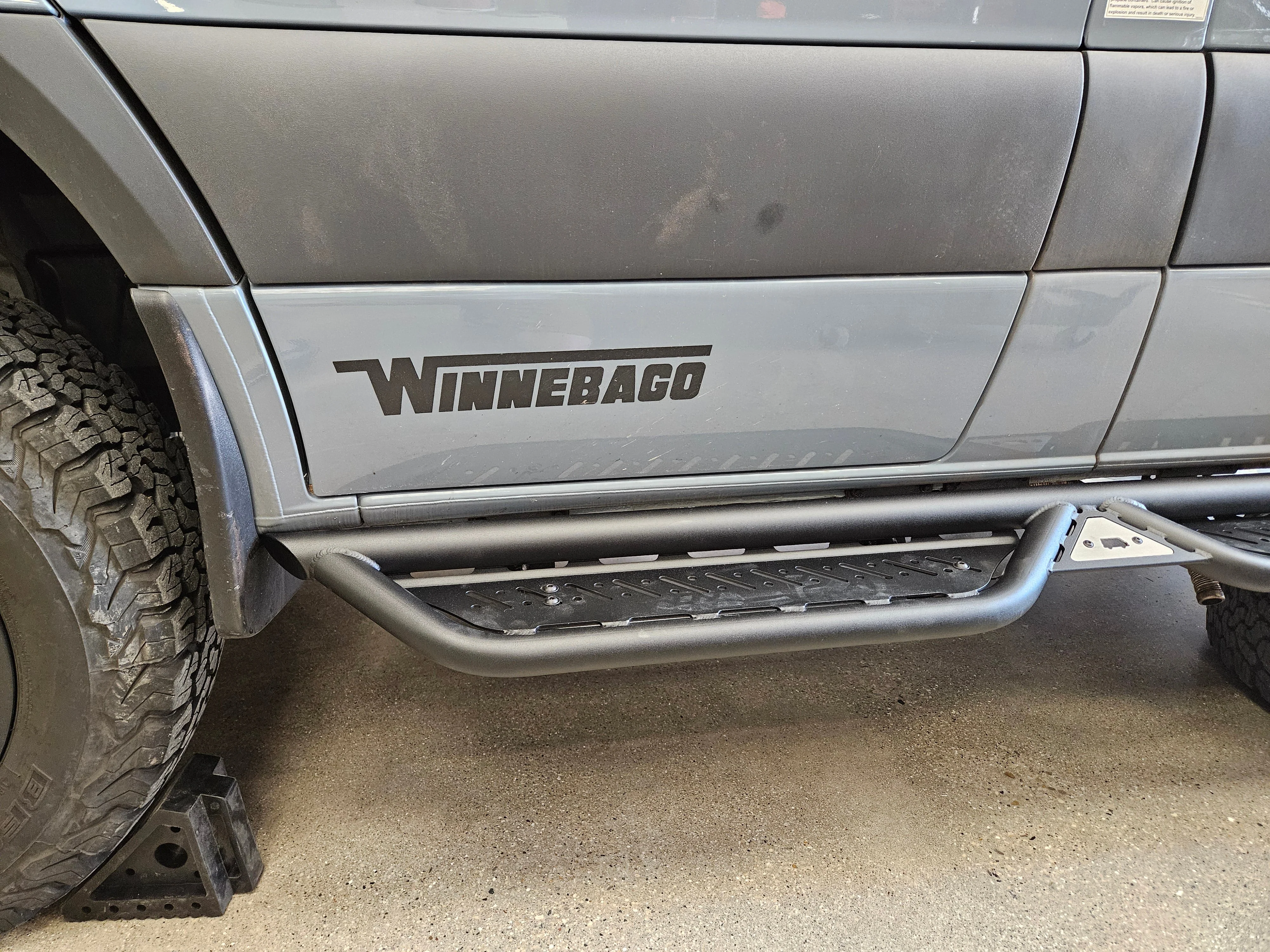 Rover Vans 2007+ Mercedes Sprinter Side Steps - Image 12