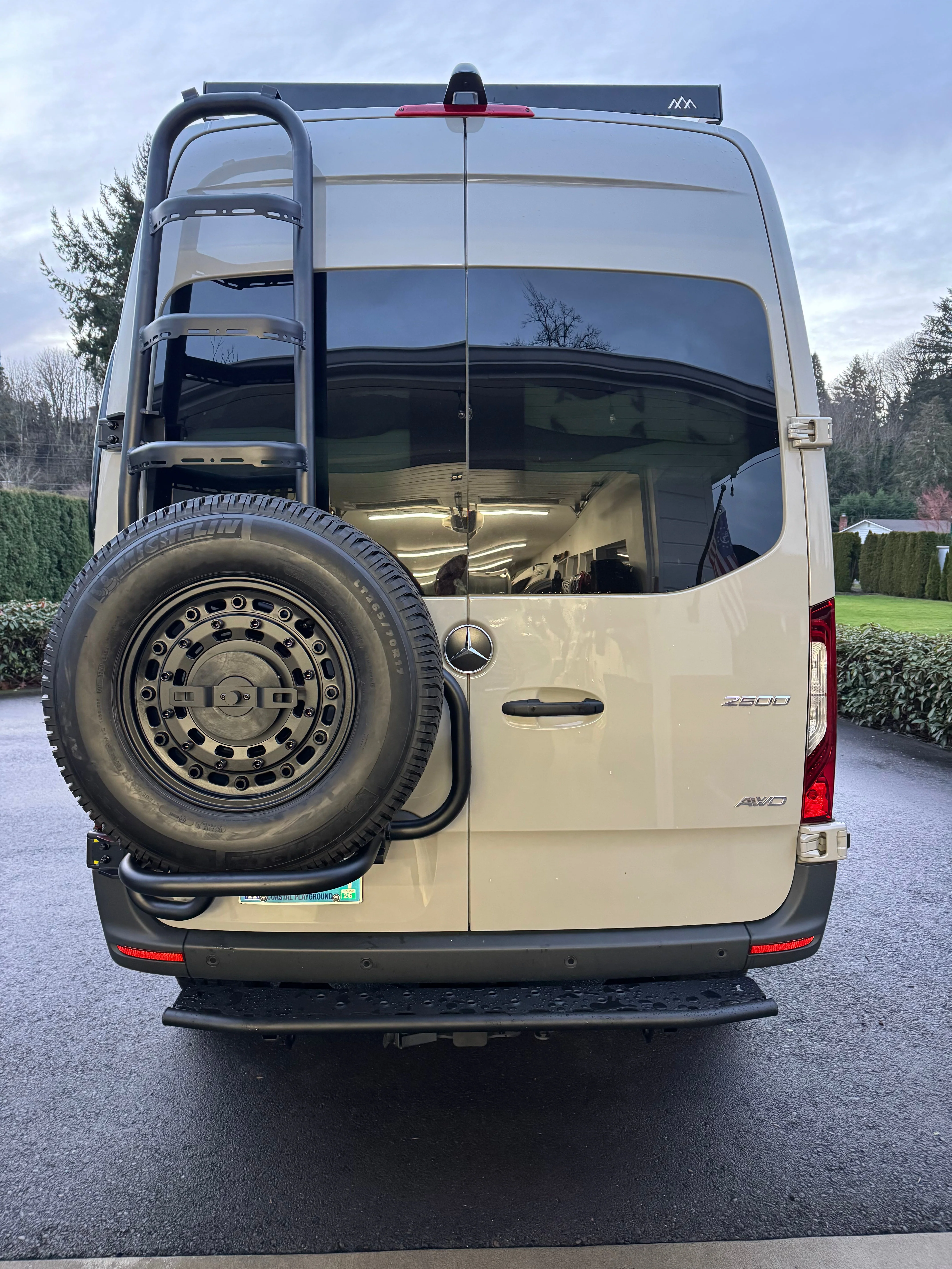 Tec Vanlife 2019+ Mercedes Sprinter Ladder/Tire Carrier - Image 8