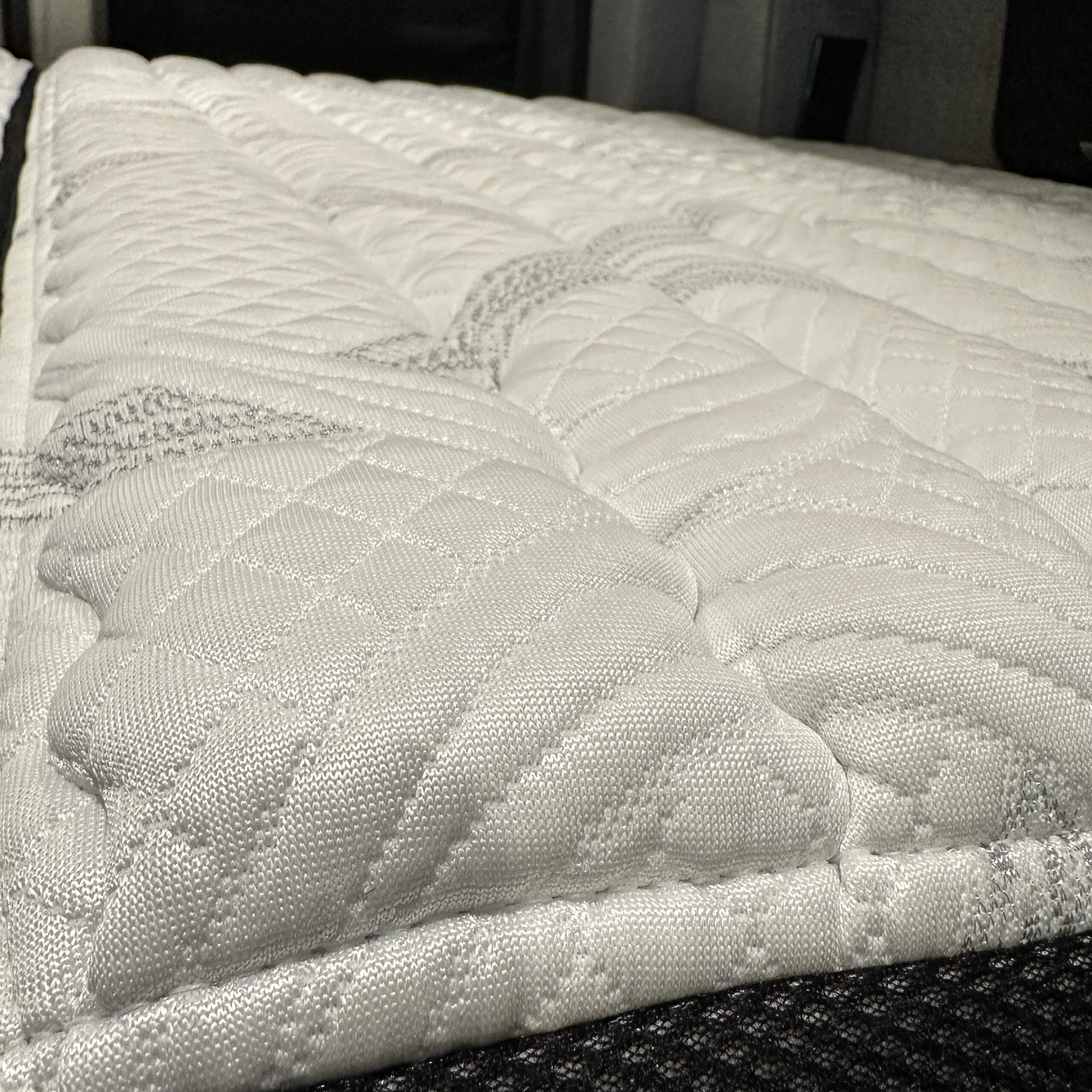 Canyon Adventure Vans Storyteller ULTRA Luxe Mattress - Image 6