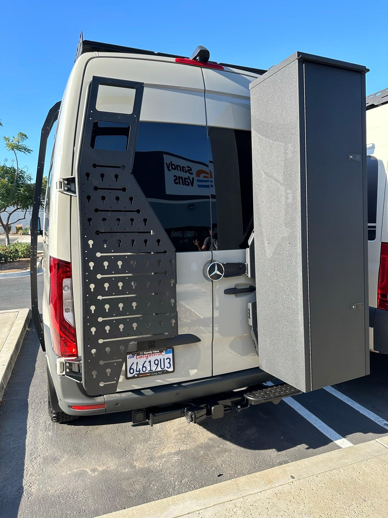 Sandy Vans Mercedes Sprinter Port Rack - Image 8