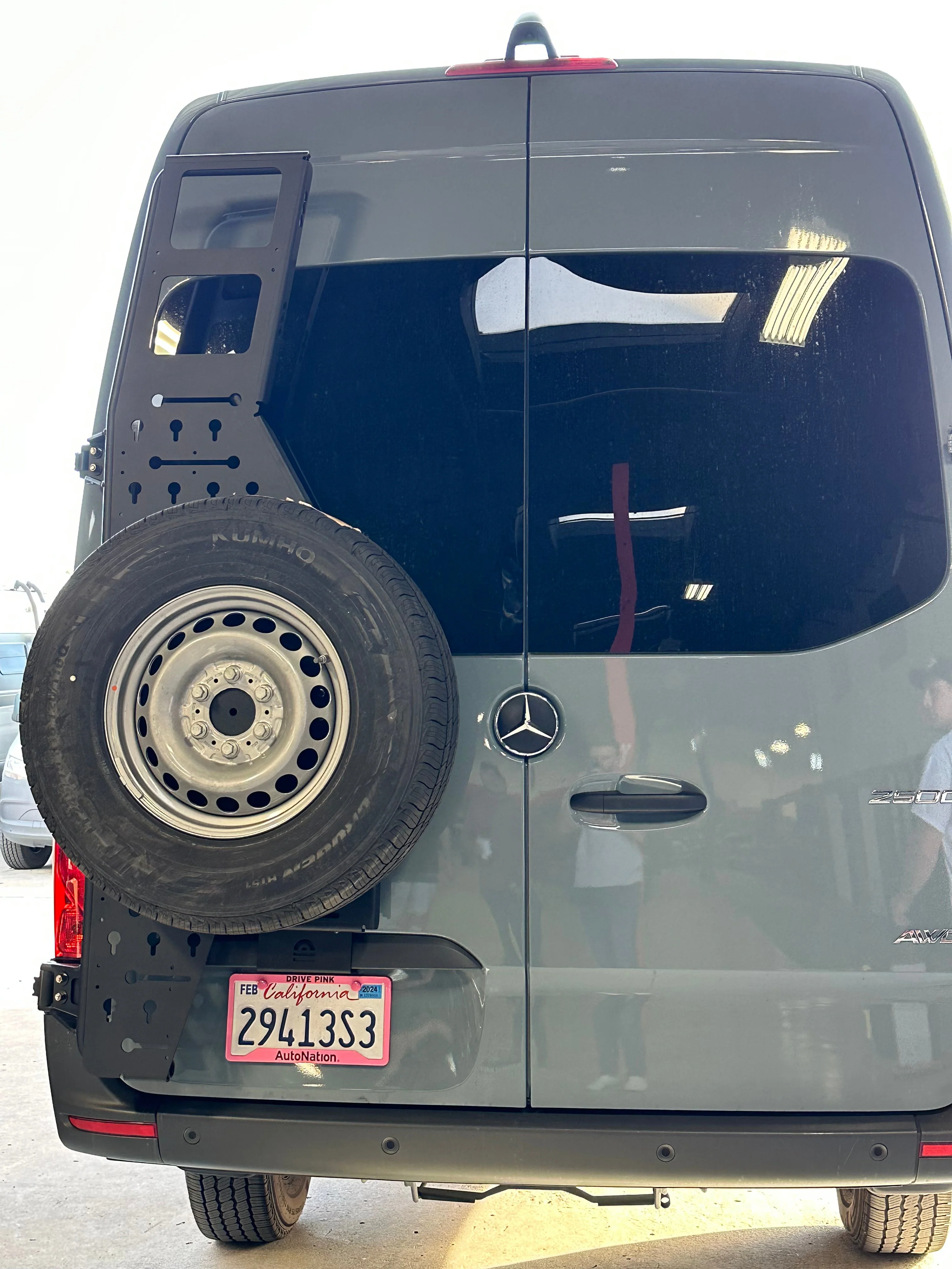 Sandy Vans Spare Tire Bracket - Image 8