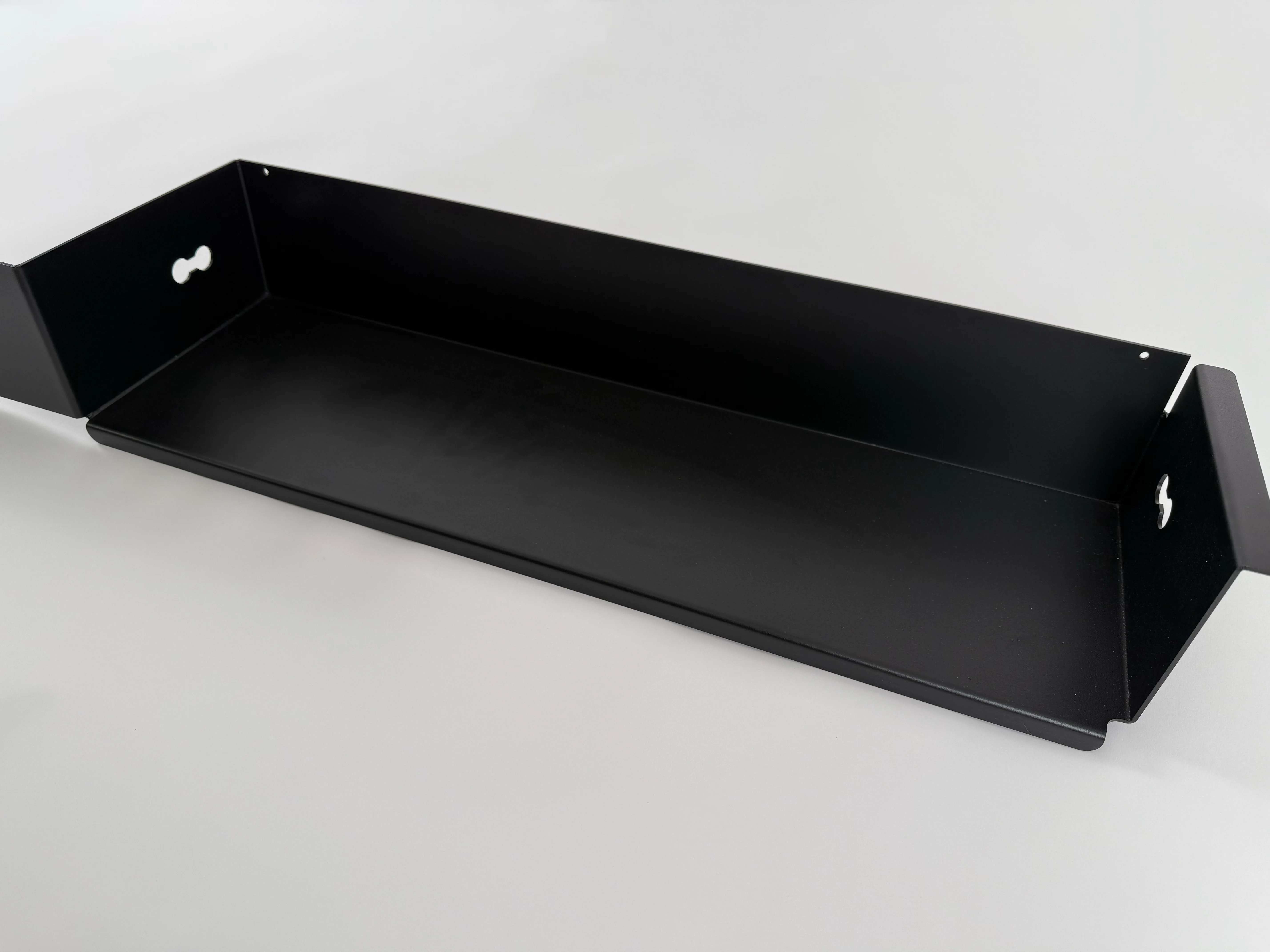 AVC Rig 2015+ Ford Transit Floor Step and Trim - Image 12