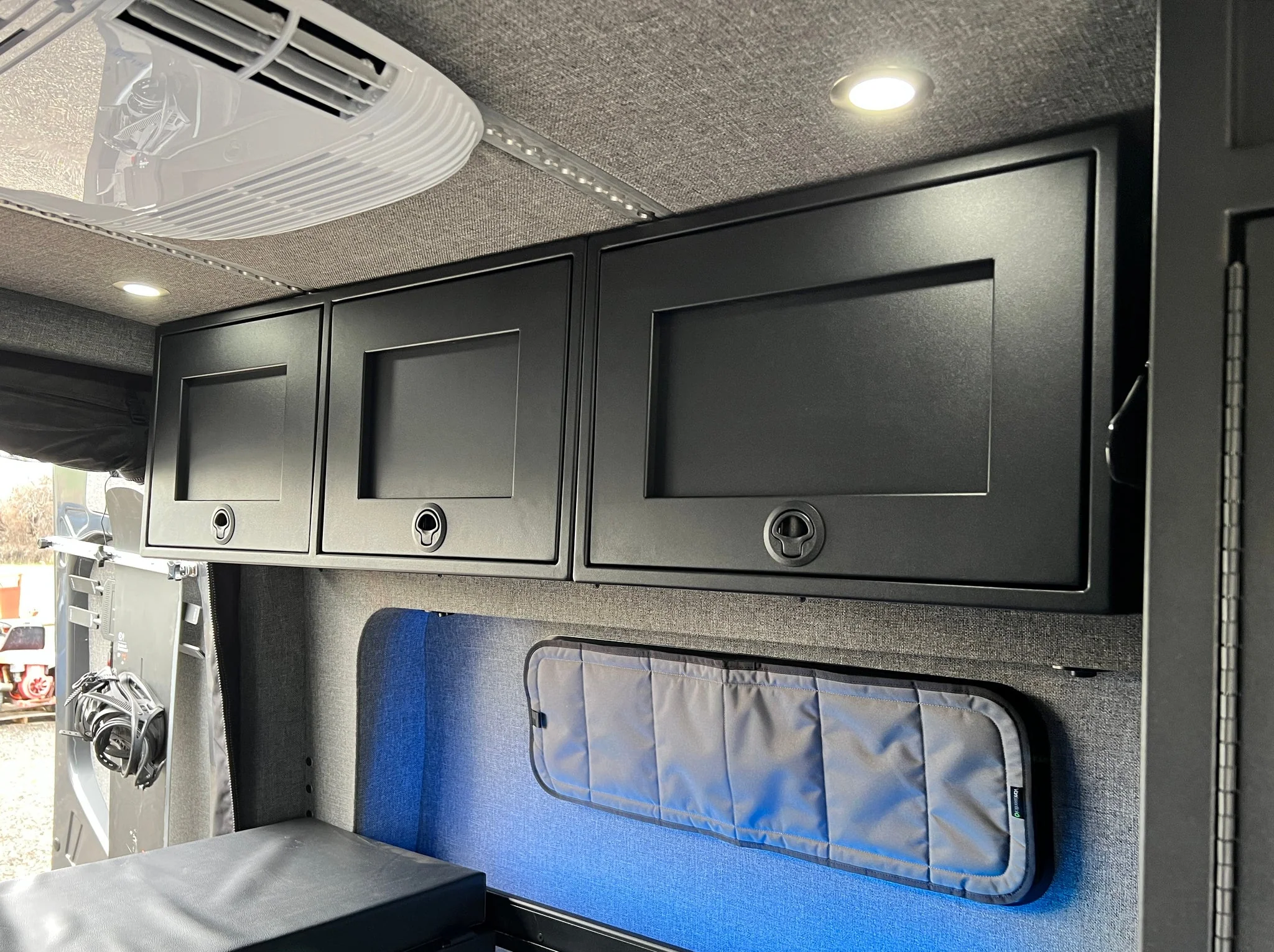 Van Wife Components Upper Cabinets - Image 7
