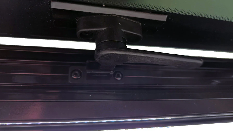 VWD 2007+ Mercedes Sprinter Driver Side Forward Premium Awning Van Window (SL101-AW) - Image 4